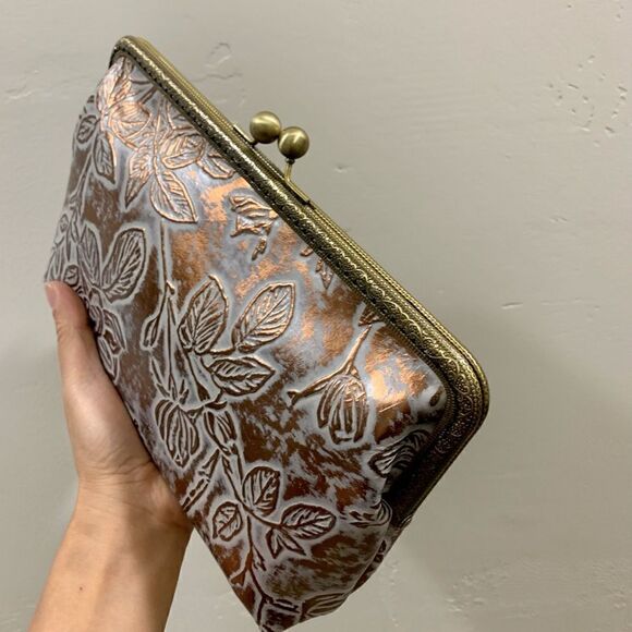 Handmade Genuine Cowhide Floral Embossed Kisslock Clutch/Shoulder Bag/Crossbody - Picture 11 of 16
